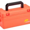 PLANO Emergency Supply Box Shallow Orange - 141250 -Top-Shop Für Angelausrüstung 1412 50 closed 768696 1280x1280